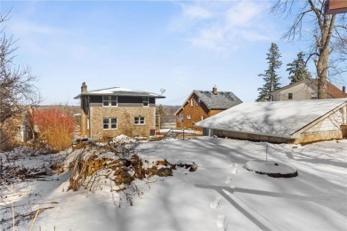 Welcome Home to this beautiful 3 bedroom, 2  1/2  bath home on Mississippi National Golf Links  in Minnesota - for sale on GolfHomes.com, golf home, golf lot