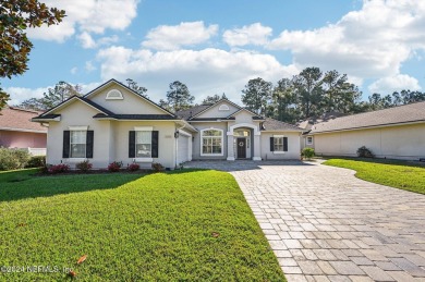 Welcome to this amazing POOL home in Magnolia Point Golf and on Magnolia Point Golf and Country Club in Florida - for sale on GolfHomes.com, golf home, golf lot