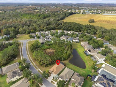 BRAND NEW ROOF, BRAND NEW A/C, BRAND NEW REFRIGERATOR! GATED on Heritage Isles Golf and Country Club in Florida - for sale on GolfHomes.com, golf home, golf lot