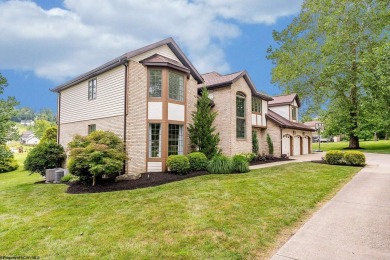 OPEN HOUSE!! SUNDAY JULY 27 FROM 1:30 PM - 3:30 PM! Welcome to on Mountain View Golf Course in West Virginia - for sale on GolfHomes.com, golf home, golf lot
