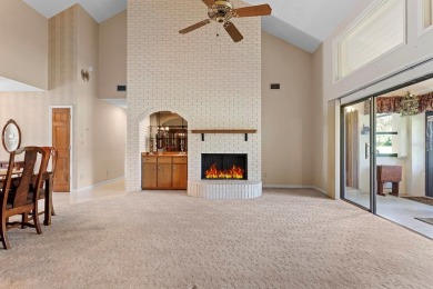 LOCATION! LOCATION!  Welcome to this desirable Wekiva Country on Wekiva Golf Club in Florida - for sale on GolfHomes.com, golf home, golf lot