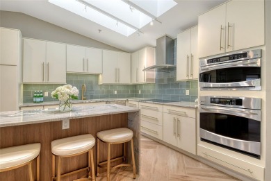High and Dry, Beautifully Renovated, and Fully Furnished, this on Longboat Key Golf Club Resort in Florida - for sale on GolfHomes.com, golf home, golf lot