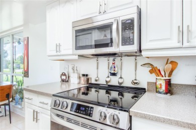 **3D VIRTUAL TOUR** Welcome to Your Florida Paradise in Rotonda on Rotonda Golf and Country Club The Hills Course in Florida - for sale on GolfHomes.com, golf home, golf lot