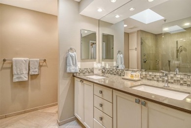 High and Dry, Beautifully Renovated, and Fully Furnished, this on Longboat Key Golf Club Resort in Florida - for sale on GolfHomes.com, golf home, golf lot