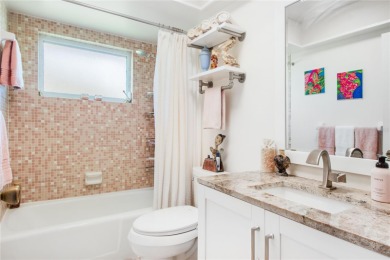 **3D VIRTUAL TOUR** Welcome to Your Florida Paradise in Rotonda on Rotonda Golf and Country Club The Hills Course in Florida - for sale on GolfHomes.com, golf home, golf lot