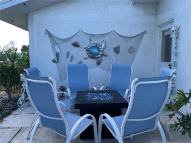 **3D VIRTUAL TOUR** Welcome to Your Florida Paradise in Rotonda on Rotonda Golf and Country Club The Hills Course in Florida - for sale on GolfHomes.com, golf home, golf lot