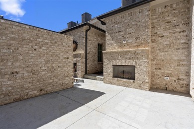 Welcome to refined living in the Villages of Olde Stone! This on The Club At Olde Stone in Kentucky - for sale on GolfHomes.com, golf home, golf lot