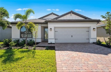 The Highgate is a well-appointed 4-bedroom, 2-bathroom home with on River Hall Country Club in Florida - for sale on GolfHomes.com, golf home, golf lot