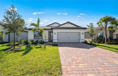 The Highgate is a well-appointed 4-bedroom, 2-bathroom home with on River Hall Country Club in Florida - for sale on GolfHomes.com, golf home, golf lot