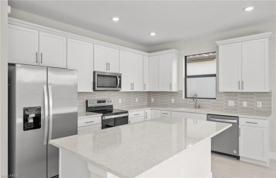 The Highgate is a well-appointed 4-bedroom, 2-bathroom home with on River Hall Country Club in Florida - for sale on GolfHomes.com, golf home, golf lot