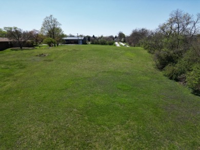 Amazing one-of-a-kind property in highly desirable Brookeridge on Carriage Greens Country Club in Illinois - for sale on GolfHomes.com, golf home, golf lot
