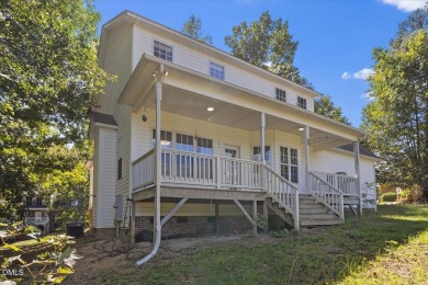 Beautifully updated and designed with timeless Southern charm on The Neuse Golf Club in North Carolina - for sale on GolfHomes.com, golf home, golf lot