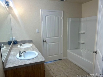 Welcome to your cozy Canyon Lake retreat, nestled under mature on Canyon Lake Golf Club in Texas - for sale on GolfHomes.com, golf home, golf lot