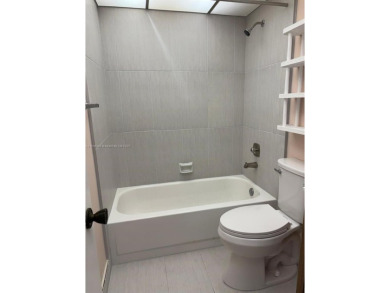 AMAZING APARTMENT, LOCATED IN THE DECIRABLE KINGS POINT ACTIVE on Kings Point Golf -Flanders Way in Florida - for sale on GolfHomes.com, golf home, golf lot