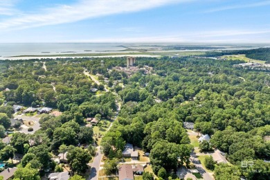 Back on Market due to no fault of seller - Welcome to this on Lake Forest Yacht and Country Club in Alabama - for sale on GolfHomes.com, golf home, golf lot