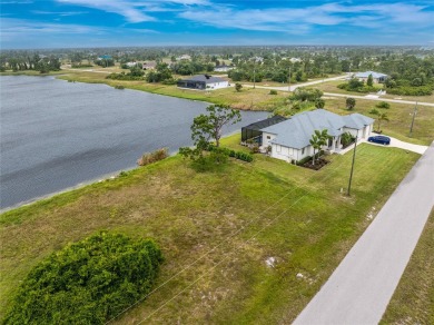 Waterfront. Discover the perfect canvas for your Florida dream on Rotonda Golf and Country Club The Links Course in Florida - for sale on GolfHomes.com, golf home, golf lot