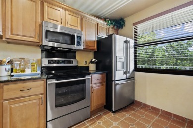 Spacious 2-Bed, 2-Bath Condo in West Palm Beach! This cozy on Bear Lakes Country Club in Florida - for sale on GolfHomes.com, golf home, golf lot