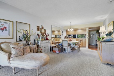 Spacious 2-Bed, 2-Bath Condo in West Palm Beach! This cozy on Bear Lakes Country Club in Florida - for sale on GolfHomes.com, golf home, golf lot