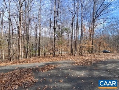 Corner lot available in at the Shenandoah Crossing resort!  Come on Shenandoah Crossing in Virginia - for sale on GolfHomes.com, golf home, golf lot