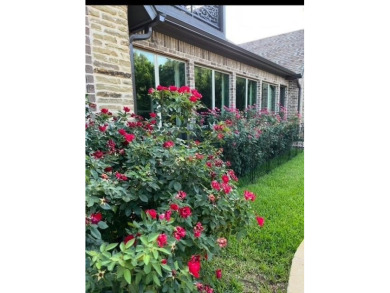 MOTIVATED SELLER! This could be your dream home in prestigious on Pecan Plantation Country Club in Texas - for sale on GolfHomes.com, golf home, golf lot