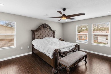 Great location in the highly desirable Kenwood Subdivision! This on Fort Walton Beach Golf Course in Florida - for sale on GolfHomes.com, golf home, golf lot