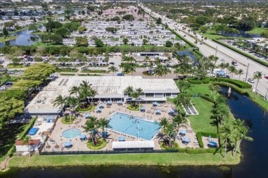 Priced to Sell Quickly! Don't miss this 2-bedroom, 2-bath on Addison Reserve in Florida - for sale on GolfHomes.com, golf home, golf lot