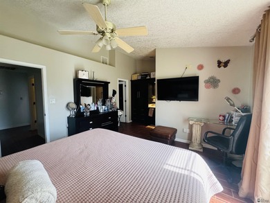 This impressive 3-bedroom home has been expertly remodeled and on Cocopah Rio Colorado Golf Course in Arizona - for sale on GolfHomes.com, golf home, golf lot