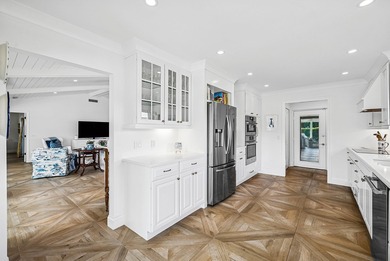 Beautifully remodeled 3 bedroom 3 bath villa with garage in the on Quail Ridge Golf Course and Country Club in Florida - for sale on GolfHomes.com, golf home, golf lot