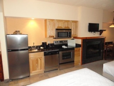 Enjoy all that Chula Vista has to offer from this beautiful 1 on Coldwater Canyon Golf Course in Wisconsin - for sale on GolfHomes.com, golf home, golf lot