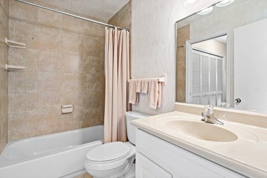 Welcome to this spacious 2-bedroom, 2-bath condo perfectly on Quail Ridge Golf Course and Country Club in Florida - for sale on GolfHomes.com, golf home, golf lot