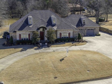 Stunning all-brick, single-level home in Ridgepointe overlooking on RidgePointe Country Club in Arkansas - for sale on GolfHomes.com, golf home, golf lot