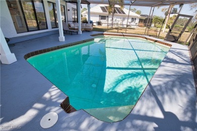 Welcome to this beautifully renovated 3-bedroom, 3-bathroom home on Bent Tree Country Club in Florida - for sale on GolfHomes.com, golf home, golf lot