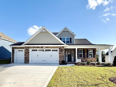 FRIDGE + $15,000 BUYER INCENTIVE! - Use as YOU Choose! Options on Kings Grant Golf and Country Club in North Carolina - for sale on GolfHomes.com, golf home, golf lot