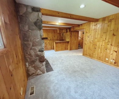 Seller financing available at a discounted rate!! Welcome to on Highland Woods Golf Course in Illinois - for sale on GolfHomes.com, golf home, golf lot