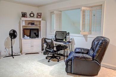 Stunning 2-Bedroom Condo in Pawleys Plantation - Modern Upgrades on Pawleys Plantation Golf and Country Club in South Carolina - for sale on GolfHomes.com, golf home, golf lot