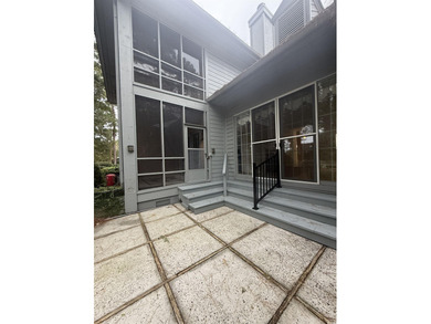 Stunning 2-Bedroom Condo in Pawleys Plantation - Modern Upgrades on Pawleys Plantation Golf and Country Club in South Carolina - for sale on GolfHomes.com, golf home, golf lot