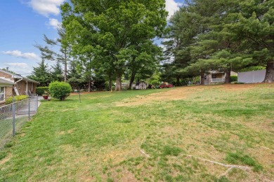 Spacious home with plenty of room to spread out. Nice brick home on Waynesboro Country Club in Virginia - for sale on GolfHomes.com, golf home, golf lot