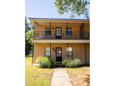 Fantastic price on this FURNISHED 3BR/3BA condo located next to on Ole Miss Golf Club in Mississippi - for sale on GolfHomes.com, golf home, golf lot