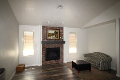 Community includes outdoor swimming pool, indoor swimming pool on Bloomington Country Club in Utah - for sale on GolfHomes.com, golf home, golf lot