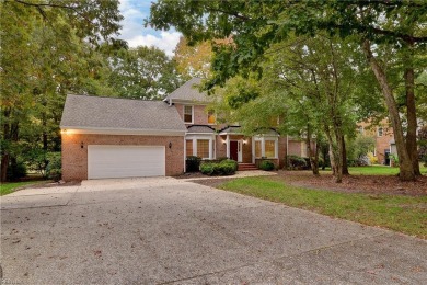 Endless possibilities to make this classic, all brick home yours on Fords Colony Country Club At Williamsburg in Virginia - for sale on GolfHomes.com, golf home, golf lot