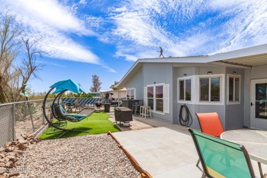 No lot rent here--this home and the land beneath it are yours! on 3 Parks Fairways in Arizona - for sale on GolfHomes.com, golf home, golf lot