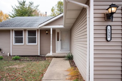 ***SPACIOUS RANCH WITH FINISHED LOWER LEVEL*** Enjoy the beauty on Savannah Oaks Golf Club of Candlewick Lake in Illinois - for sale on GolfHomes.com, golf home, golf lot