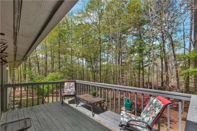 Keowee Key Interior home located on South Side just minutes from on Keowee Key Golf and Country Club in South Carolina - for sale on GolfHomes.com, golf home, golf lot