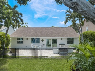 Welcome to this centrally located gated community with easy on Leisureville Community Golf Course in Florida - for sale on GolfHomes.com, golf home, golf lot