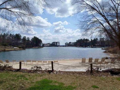 Keowee Key Interior home located on South Side just minutes from on Keowee Key Golf and Country Club in South Carolina - for sale on GolfHomes.com, golf home, golf lot