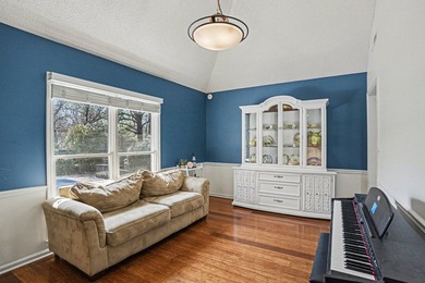 Welcome to this beautifully maintained Twin Garden Home in on Crowfield Golf and Country Club in South Carolina - for sale on GolfHomes.com, golf home, golf lot