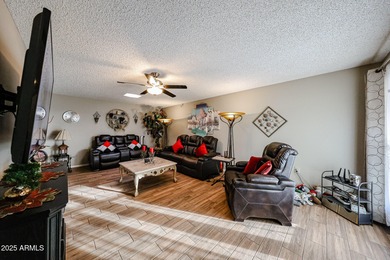 Charming home located in the desirable 55+ Sun City community! on Sun City-Willow Creek / Willow Brook  in Arizona - for sale on GolfHomes.com, golf home, golf lot