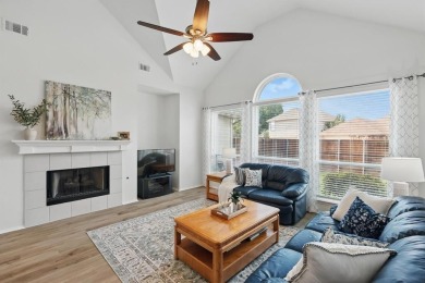 Gorgeously updated and meticulously maintained 4 bedroom, 2.5 on Stewart Peninsula Golf Course in Texas - for sale on GolfHomes.com, golf home, golf lot