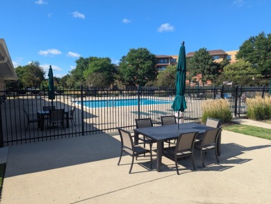Spectacular golf course view! Great location & price. Upscale on Old Orchard Country Club in Illinois - for sale on GolfHomes.com, golf home, golf lot