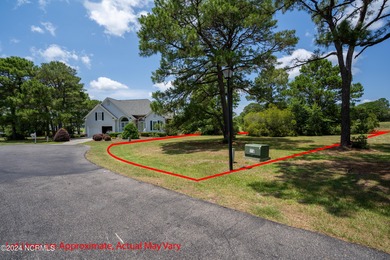 View, location, and privacy all describe this amazing home-site on Members Club At St. James Plantation in North Carolina - for sale on GolfHomes.com, golf home, golf lot